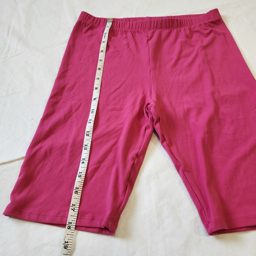 Capelle Loose Fit Top & Biker Short Set - Picture 5 of 12